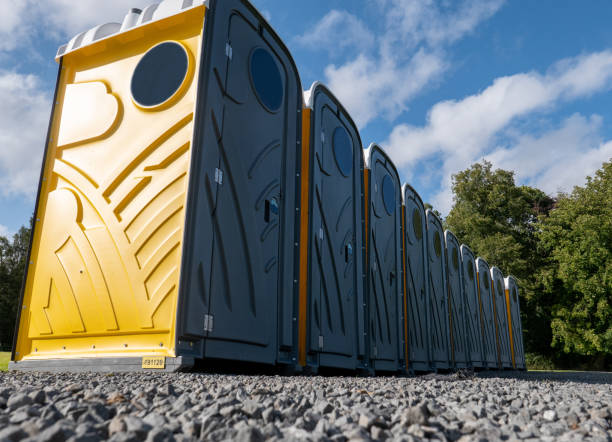 Best VIP or Luxury Restroom Trailers  in Lake Park, FL
